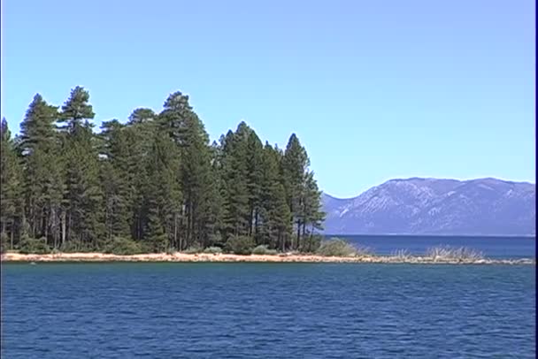 Lago Tahoe costa em Nevada — Vídeo de Stock