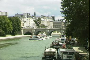 Paris 'te Seine nehri 