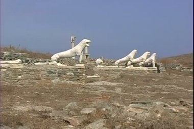 Aslan heykelleri Yunanistan ile Delos Harabeleri