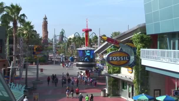 Universeller Citywalk-Themenpark — Stockvideo