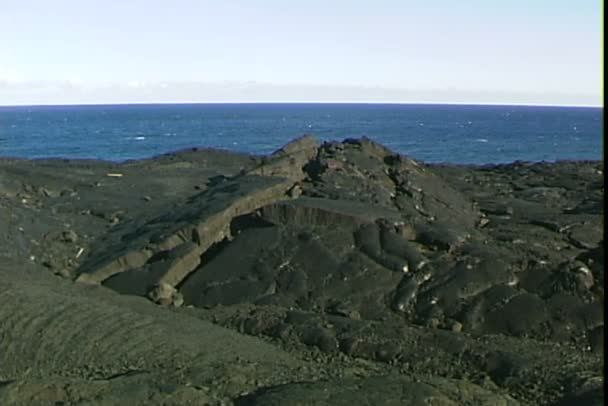 Paisaje de lava sobre fondo marino — Vídeos de Stock