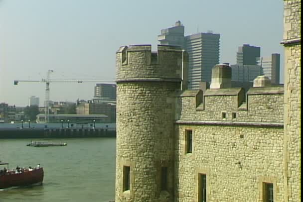 Tower of London in Verenigd Koninkrijk — Stockvideo
