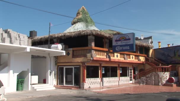 Sr Amigo restaurant in Mexican city — Stock video