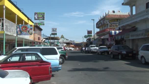 Street in Puerto Penasco city — ストック動画
