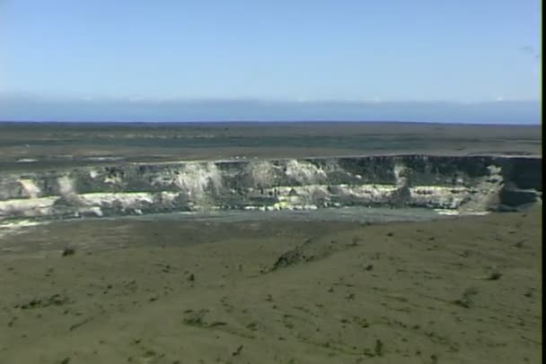 Вид кратера пейзаж — стокове відео