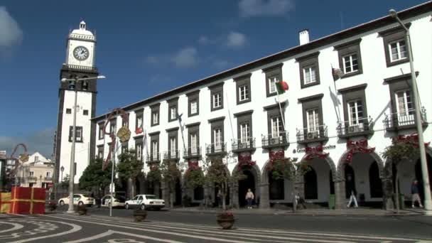 Porta Delgada city plaza — Stockvideo