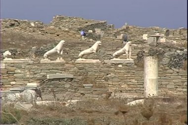 Aslan heykelleri Yunanistan ile Delos Harabeleri