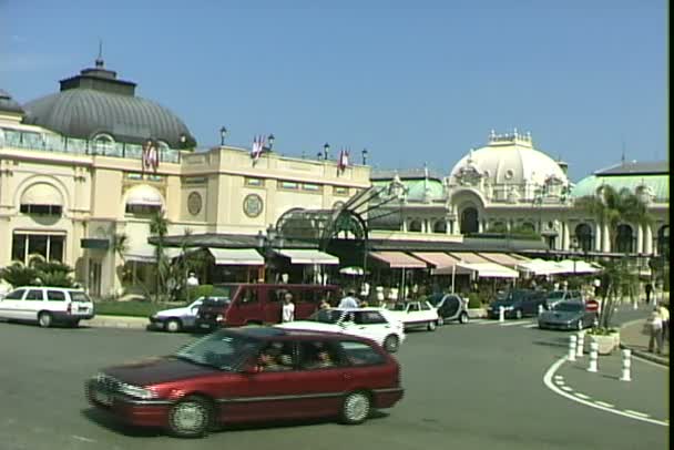 Verkeer in Monaco Stad — Stockvideo