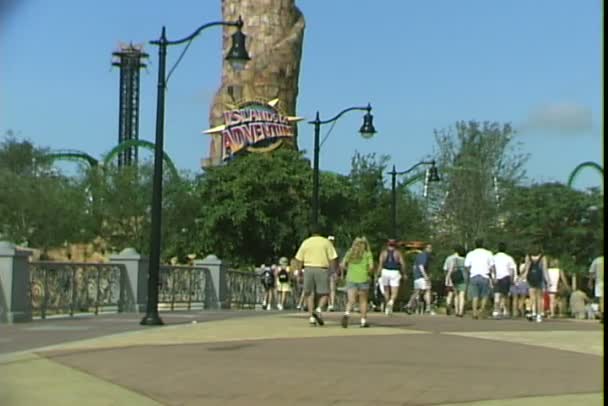 Ostrovy dobrodružství zábavního parku Orlando — Stock video