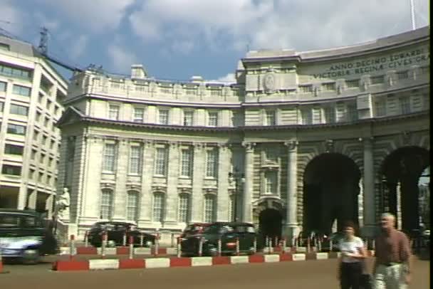 Арки Вікторія в Лондоні — стокове відео