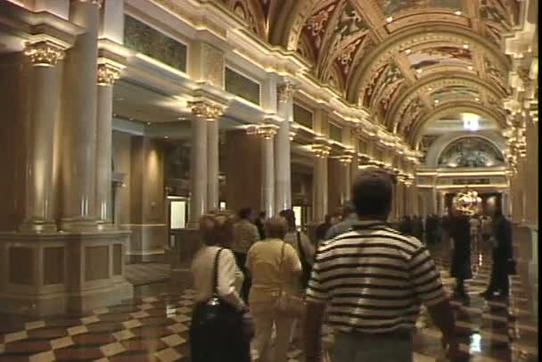 Hall in Venetiaanse hotel in Las Vegas — Stockvideo