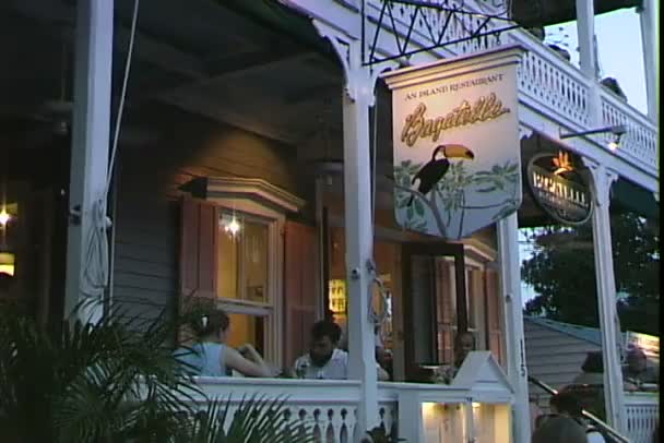 Bagatelle Restaurace v Miami — Stock video