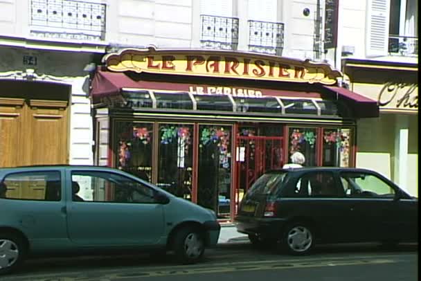 巴黎的Le Parisien餐馆 — 图库视频影像