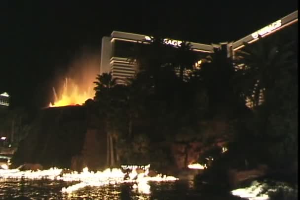 Mirage vulkaan in Las Vegas — Stockvideo