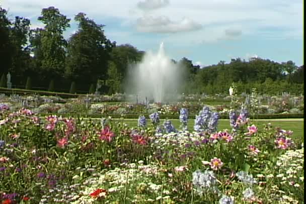 Versailles-i palota szökőkút — Stock videók