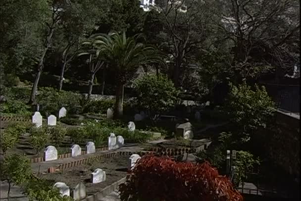 Cementerio vacío en Gibraltar — Vídeos de Stock