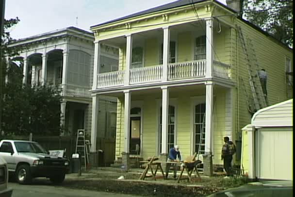 Renovatie in huis in New Orleans — Stockvideo