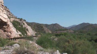 Tuz River Canyon yolu ile