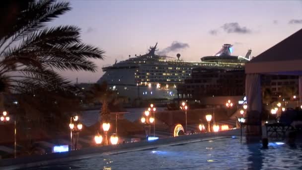 Crucero en Marina — Vídeo de stock