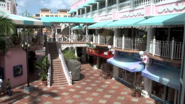아루바에 쇼핑 플라자 — 비디오