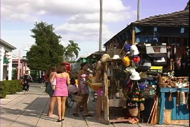 Солом'яні ринку на Багамські острови острови — стокове відео