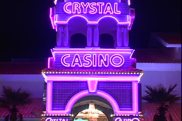 Crystal Casino w nocy — Wideo stockowe