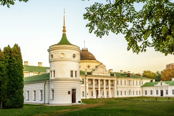 Palacio Kachanivka. Kachanivka. Ucrania . — Foto de Stock