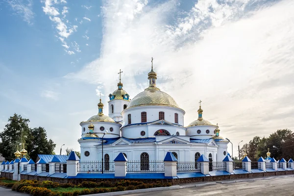 Вознесенська церква. Ромни, Сумська обл., Україна. — стокове фото