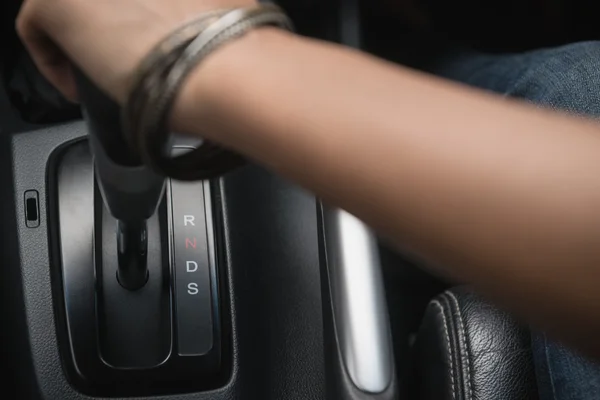 L'image de la voiture dans la vitesse — Photo