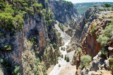 Dramatik Kanyon Manzarası - Girit 'teki Aradena Vadisi (Yunanistan)