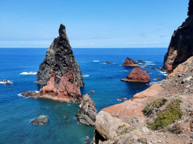 Vereda da Ponta de So Loureno, Madeira, Portekiz 'in dramatik uçurumları
