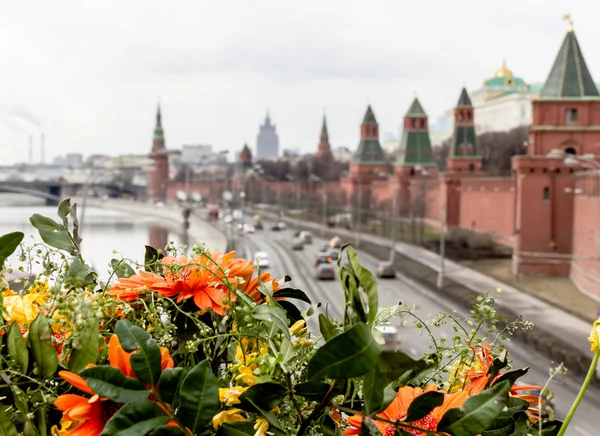 Квіти і Кремля — стокове фото