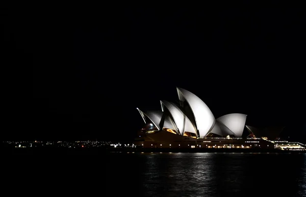 Opéra de Sydney la nuit — Photo