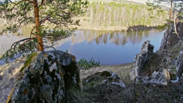 Rio da montanha Chusovaya, Ural, Rússia — Vídeo de Stock