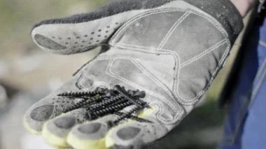 Şantiye yandan içinde vida