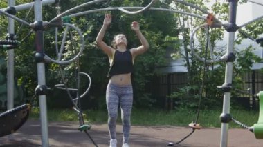 Park Spor ekipman spor kız çekerek