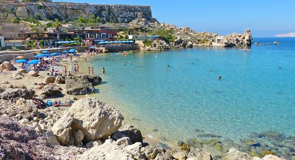 Paradise Bay beach, Málta. — Stock Fotó