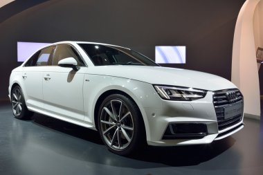 Audi A4 3.0 TDI quattro araba