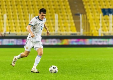 İstanbul, Türkiye - 15 Kasım 2020. UEFA Milletler Ligi karşılaşmasında Rusya milli futbol takımı Vyacheslav Karavayev 'i İstanbul' da Rusya 'ya karşı (3-2) yendi..