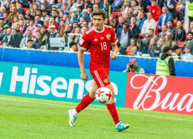 Moskova, Rusya - 21 Haziran 2017. Rusya Millî Futbol Takımı 'nın orta saha oyuncusu Yury Zhirkov, FIFA Konfederasyon Kupası 2017 karşılaşmasında Rusya ile Portekiz karşılaşacak..