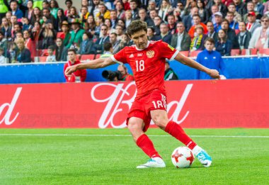 Moskova, Rusya - 21 Haziran 2017. Rusya Millî Futbol Takımı 'nın orta saha oyuncusu Yury Zhirkov, FIFA Konfederasyon Kupası 2017 karşılaşmasında Rusya ile Portekiz karşılaşacak..