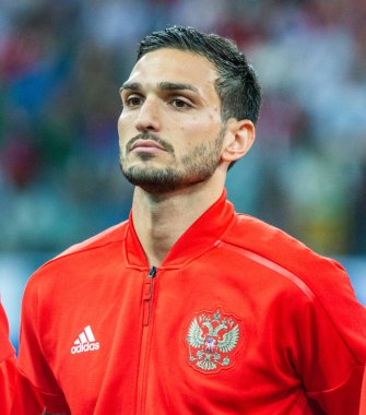 Nizhny Novgorod, Rusya - 11 Haziran 2019. Rusya milli takımının orta saha oyuncusu Magomed Özdoyev, Nizhny Novgorod 'da oynanan UEFA Euro 2020 ön eleme karşılaşmasında Rusya' ya karşı Kıbrıs Rum Kesimi (1-0) ile karşılaştı..