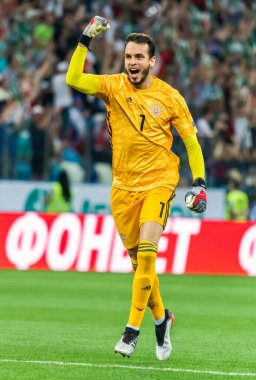 Nizhny Novgorod, Rusya - 11 Haziran 2019. Rusya milli takım kalecisi Guilherme, Nizhny Novgorod 'da oynanan UEFA Euro 2020 ön eleme karşılaşmasında Rusya ile Kıbrıs Rum Kesimi (1-0) arasındaki golü kutluyor..