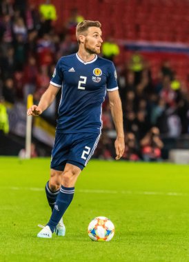 Glasgow, İskoçya, İngiltere - 6 Eylül 2019. İskoçya Millî Futbol Takımı UEFA Euro 2020 ön eleme maçında Stephen O 'Donnell Glasgow' da Rusya 'ya karşı İskoçya.