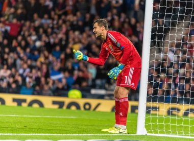 Glasgow, İskoçya, İngiltere - 6 Eylül 2019. İskoçya Millî Futbol Takımı kalecisi David Marshall UEFA Euro 2020 ön eleme karşılaşmasında Glasgow 'da Rusya' ya karşı İskoçya.