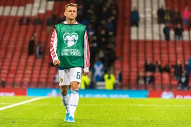Glasgow, İskoçya, İngiltere - 6 Eylül 2019. Rusya milli takımının orta saha oyuncusu Denis Cheryshev, UEFA Euro 2020 ön eleme karşılaşmasında Glasgow 'da İskoçya ile Rusya arasındaki karşılaşmadan önce.