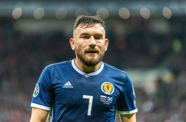 Moskova, Rusya - 10 Ekim 2019. İskoçya milli futbol takımı kanadı Robert Snodgrass UEFA Euro 2020 ön eleme karşılaşmasında Rusya İskoçya 'ya karşı (4-0).