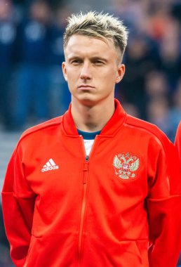 Glasgow, İskoçya, İngiltere - 6 Eylül 2019. Rusya milli futbol takımı orta saha oyuncusu Aleksandr Golovin UEFA Euro 2020 ön eleme karşılaşmasında İskoçya ile Rusya arasındaki Glasgow karşılaşmasında.