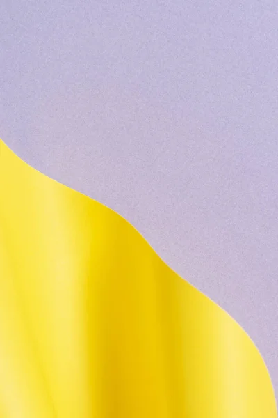 Astratto creativo geometrico forma curva giallo e grigio chiaro sfondo di carta di colore — Foto Stock