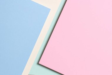 Soyut renkli kağıt dokusu arkaplanı. Minimum geometrik şekiller ve çizgiler açık mavi, pastel pembe, sarı, yeşil renkler